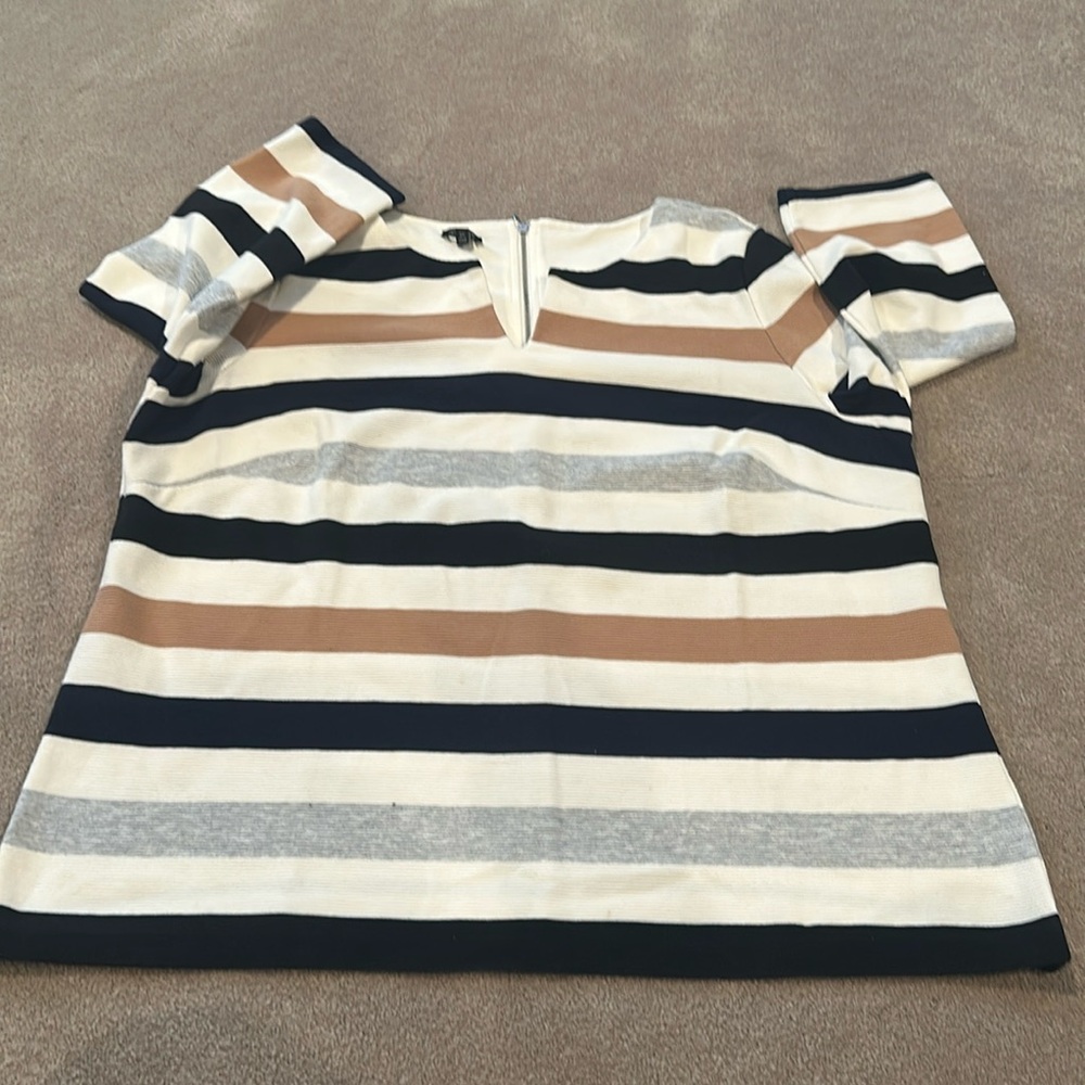 Talbots women’s top